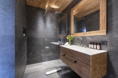 Peter Pan - Bathrooms