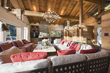 Petiti - Living Area