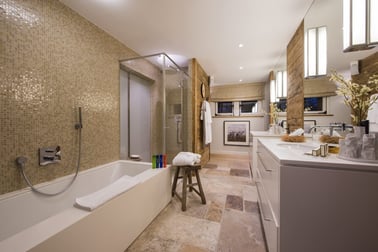 Petiti - Bathrooms