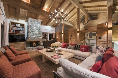 Petiti - Living Area