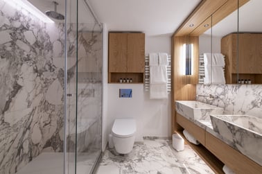 Sasha Apartment 4 - Bathrooms
