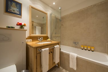 Soline - Bathrooms