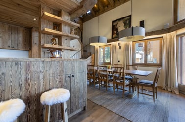 Sorbier 118 - Dining Area