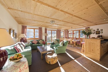 Alexandra - Living Area