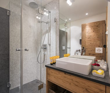 Apartment Saana - Bathrooms