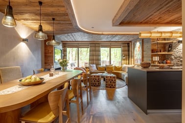 Apartment Serene - Dining Area/Living Areas