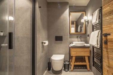 Apartment Serene - Bathrooms