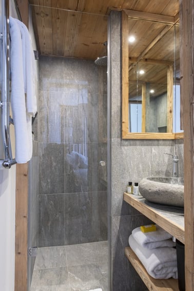 Arolay Apartment 2 - Bathrooms