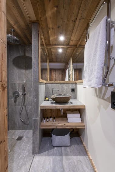 Arolay Apartment 2 - Bathrooms