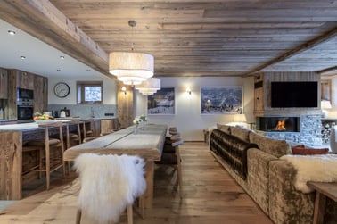 Arolay Apartment 2 - Dining Area