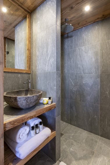 Arolay Penthouse - Bathrooms