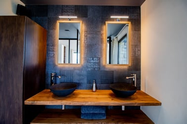 Bastide M - Bathrooms