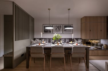 Brunnenhof 12 - Dining Area