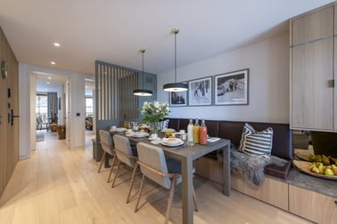 Brunnenhof 12 - Dining Area