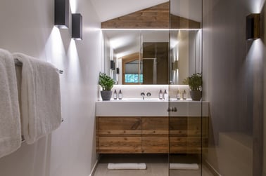 Brunnenhof 13 - Bathrooms