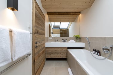 Brunnenhof 13 - Bathrooms