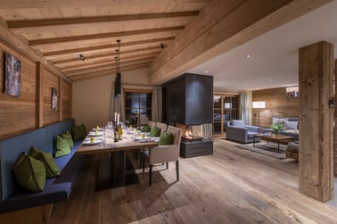 Brunnenhof 13 - Dining Area