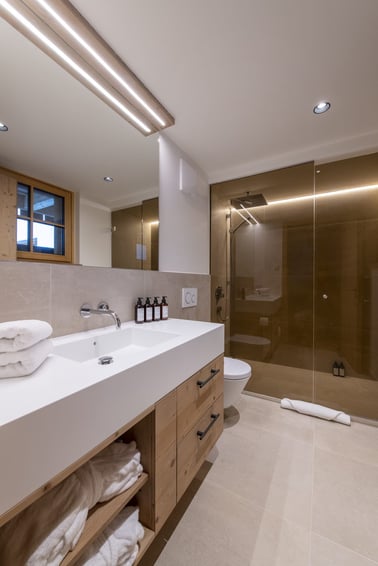 Brunnenhof 5 - Bathrooms