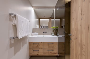 Brunnenhof 5 - Bathrooms