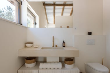 Casa Donoma - Bathrooms