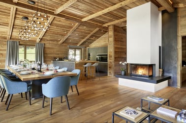 Chalet Alpha - Dining Area