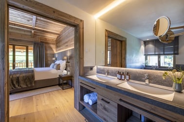 Chalech L - Bathrooms