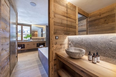 Chalech L - Bathrooms