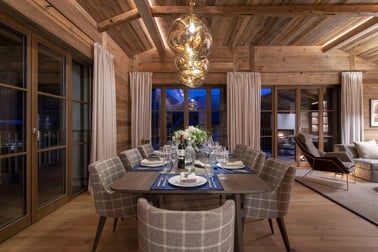 Chalech L - Dining Area