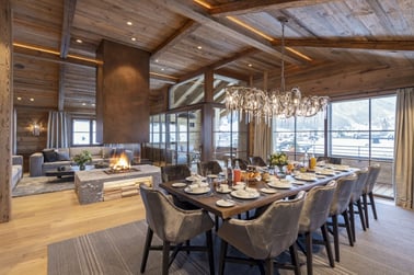 Chalech M - Dining Area