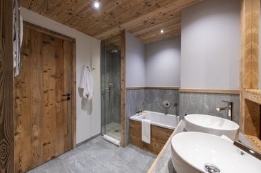 Chalet 1850 - Bathrooms