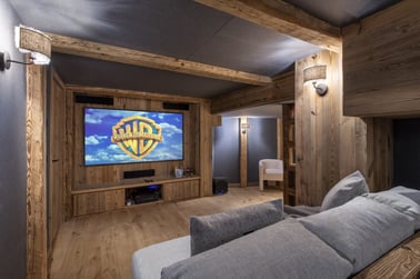 Chalet 1855 - Cinema Room