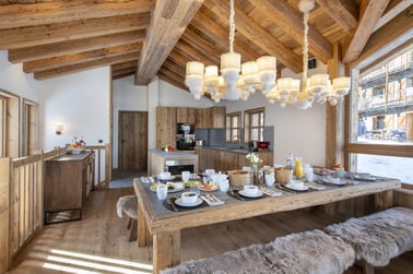 Chalet 1855 - Dining Area