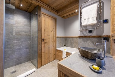 Chalet 1855 - Bathrooms