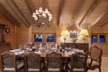 Chalet Bavaria - Dining Area