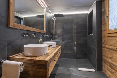 Chalet Cortil - Bathrooms