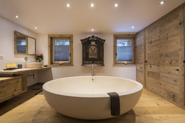 Chalet Delormes - Bathrooms