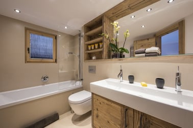 Chalet Delormes - Bathrooms