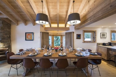 Chalet Delormes - Dining Area