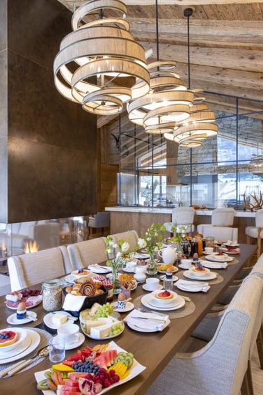 Chalet Elbrus - Dining Area