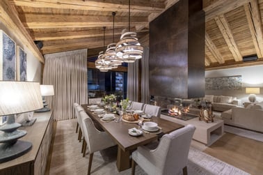 Chalet Elbrus - Dining Area