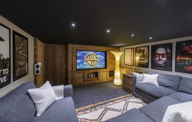 Chalet Face à Face - Cinema Room
