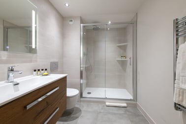 Chalet Genepi - Bathrooms