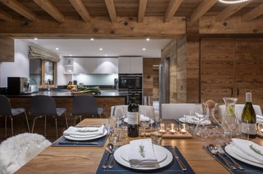 Chalet La Folie - Dining Area