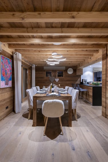 Chalet La Folie - Dining Area