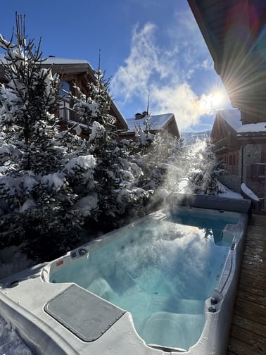 Chalet La Loze - Hot tub