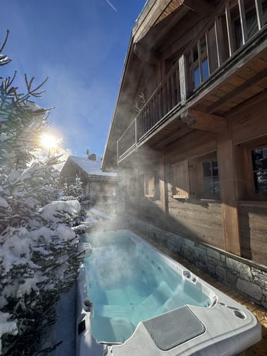 Chalet La Loze - Hot tub