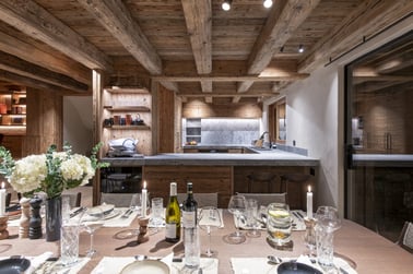 Chalet La Rochette - Dining Area