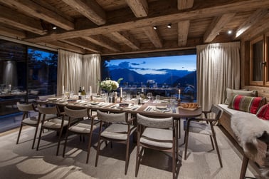 Chalet La Rochette - Dining Area