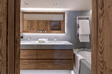 Chalet La Rochette - Bathrooms