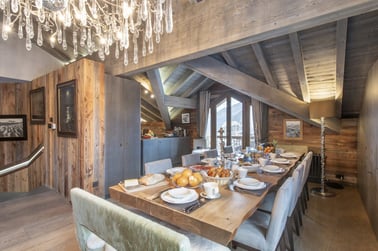 Chalet L’Arctique - Dining Area